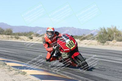 media/Dec-04-2025-Racers Edge (Thu) [[5ebc9f124d]]/3-B Group/3-Session 2 (Turn 7 Inside)/